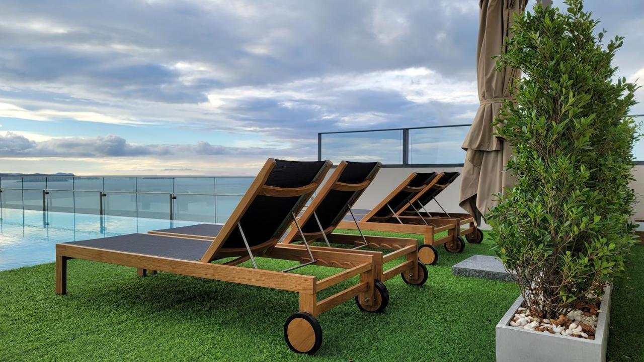 Andromeda Condo By Feng Pattaya Exterior foto