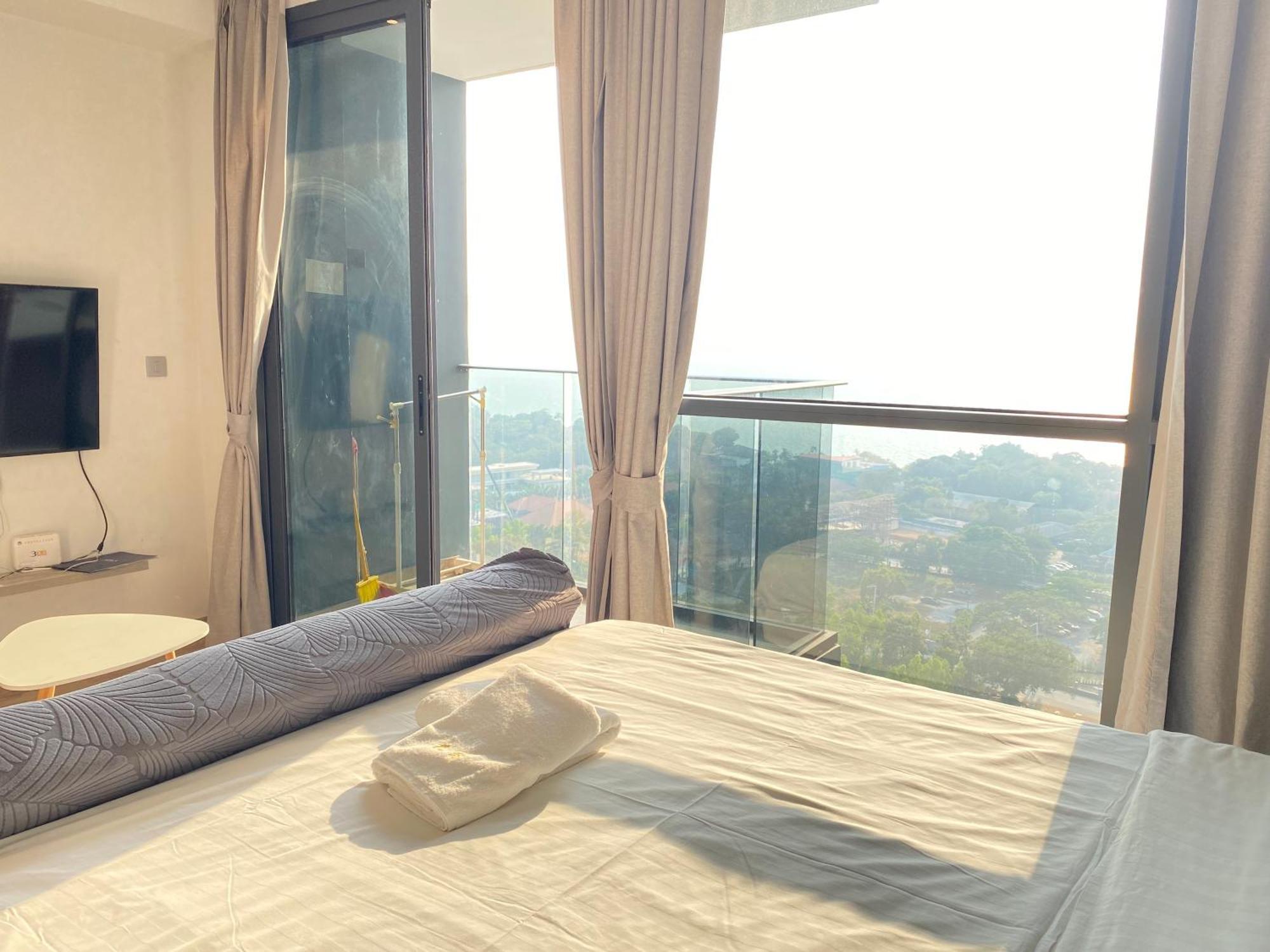 Andromeda Condo By Feng Pattaya Exterior foto